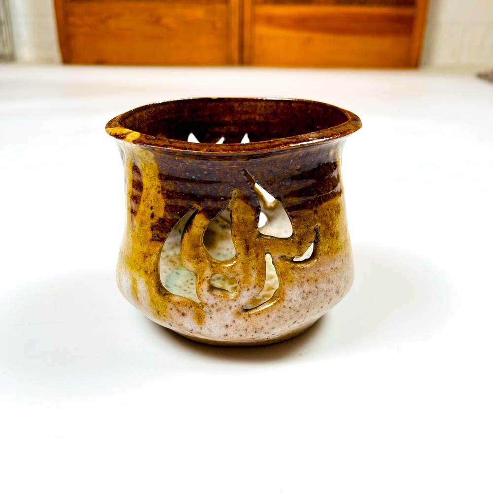 Studio Art Pottery votive tealight candle holder signed Kirkwood Smith
